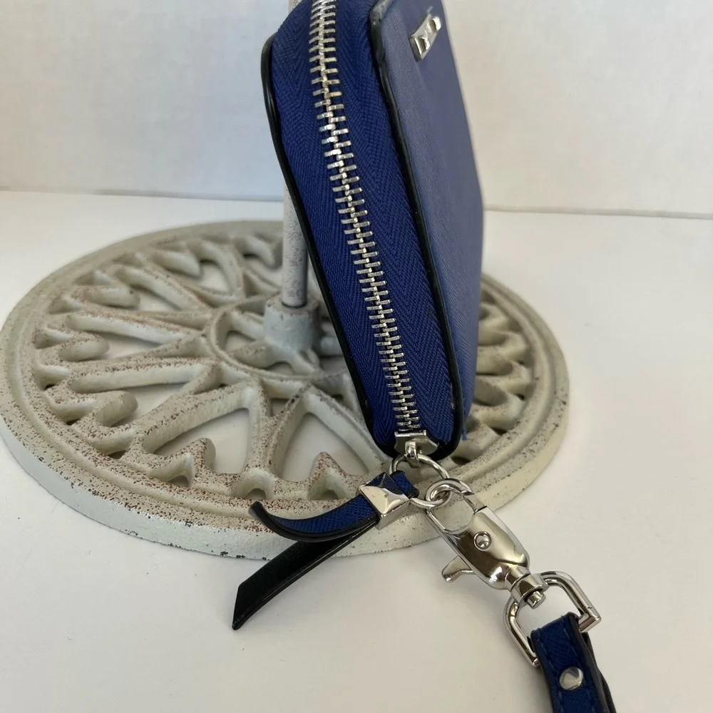 Stella & Dot blue wallet